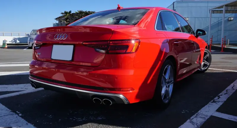 Audi S4 - 6