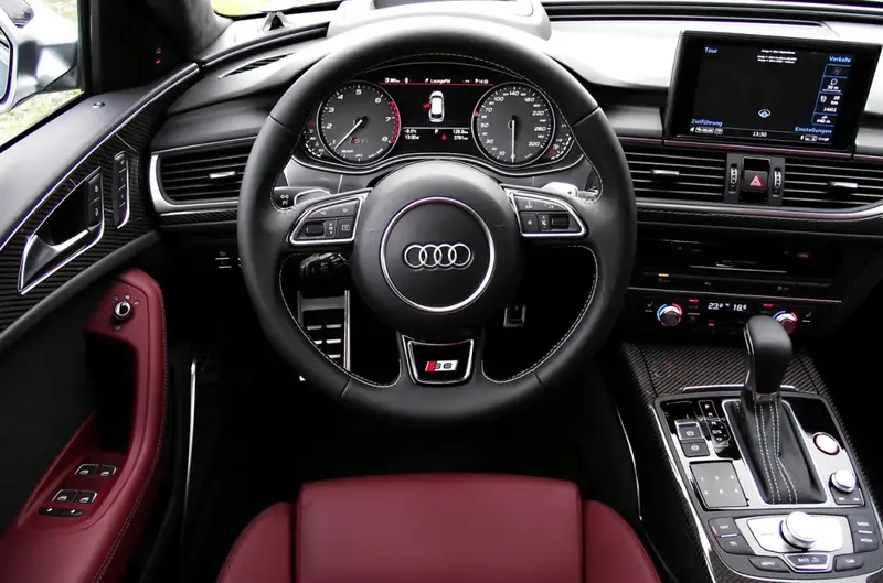 Audi S6 - 3
