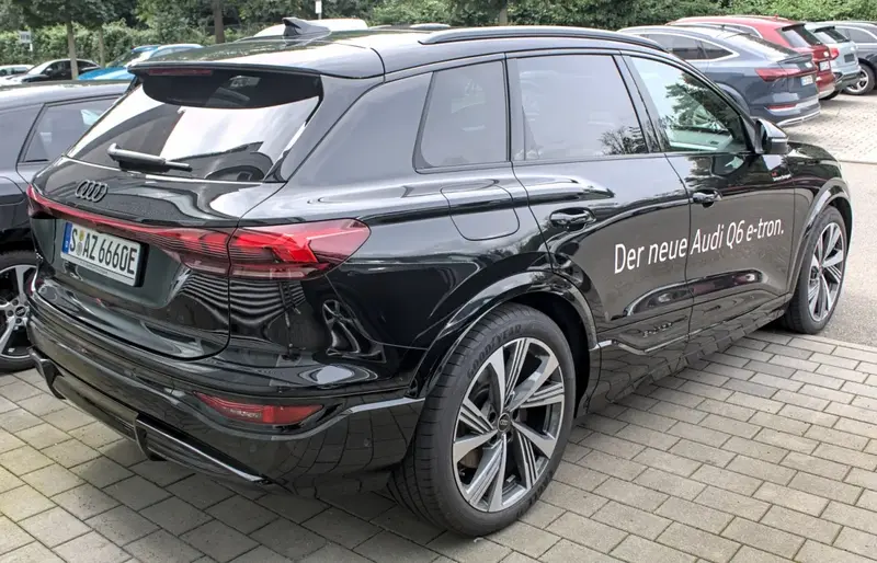 Audi SQ6 e-tron - 2