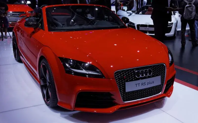 Audi TT TT RS Roadster (8J, facelift 2010)