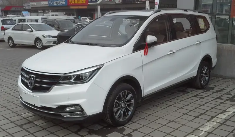 Baojun 730 - 3