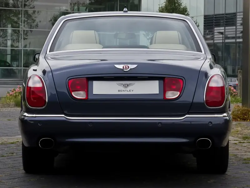 Bentley Arnage - 4