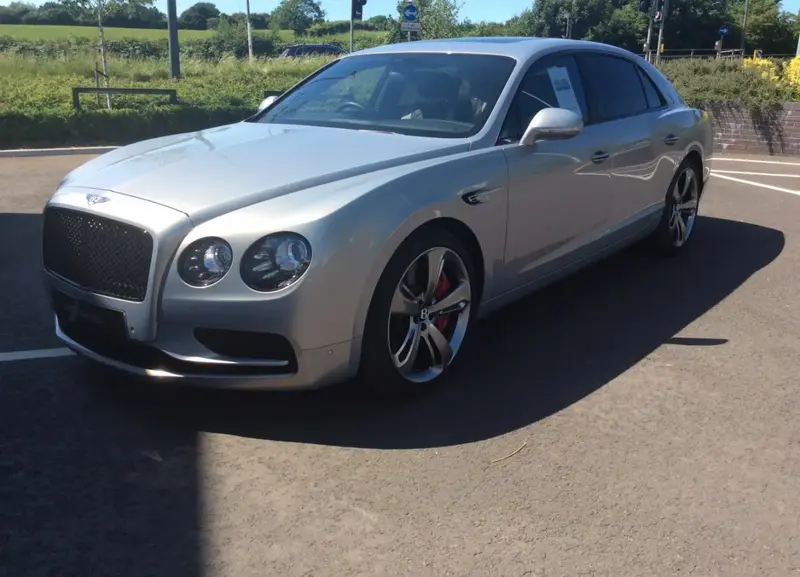Bentley Flying Spur - 2