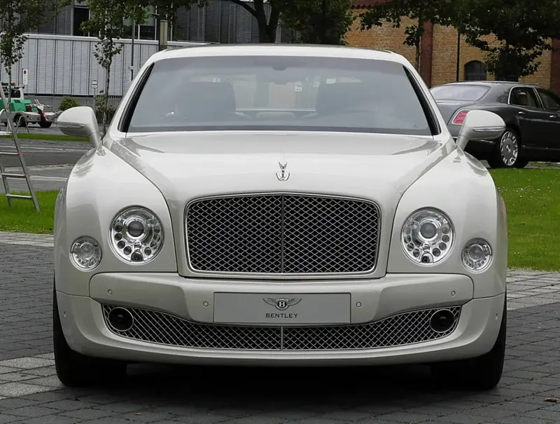 Bentley Mulsanne - 3