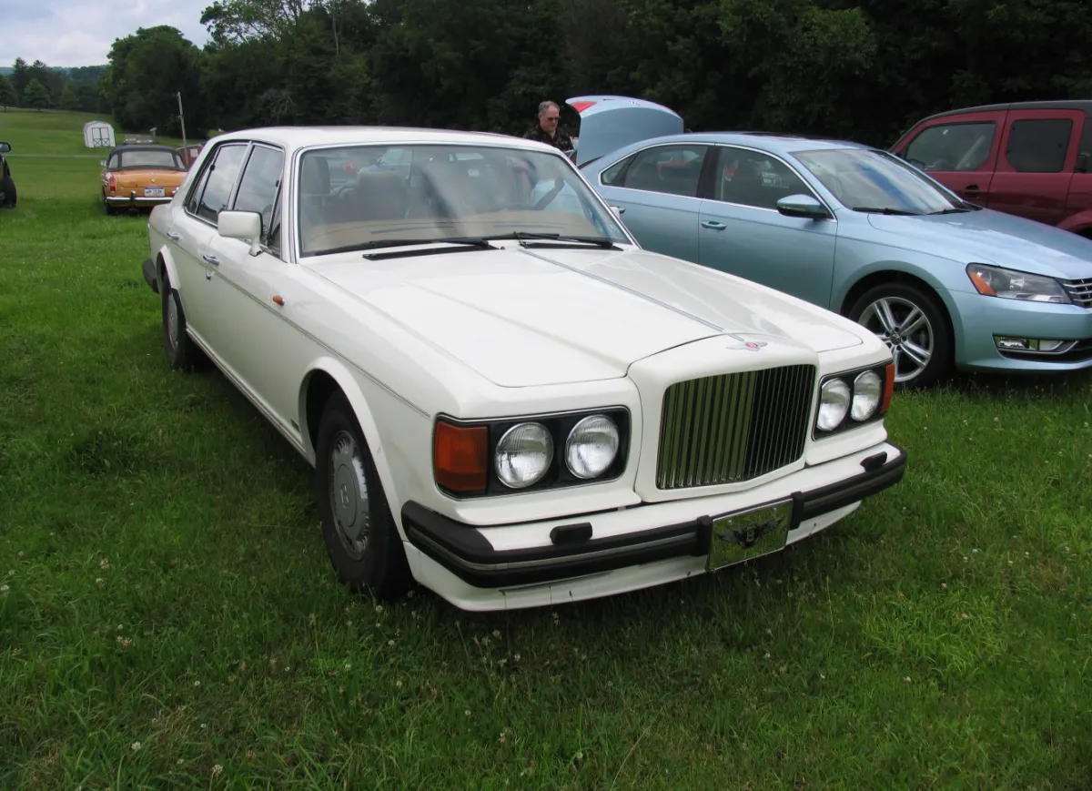 Bentley - 7