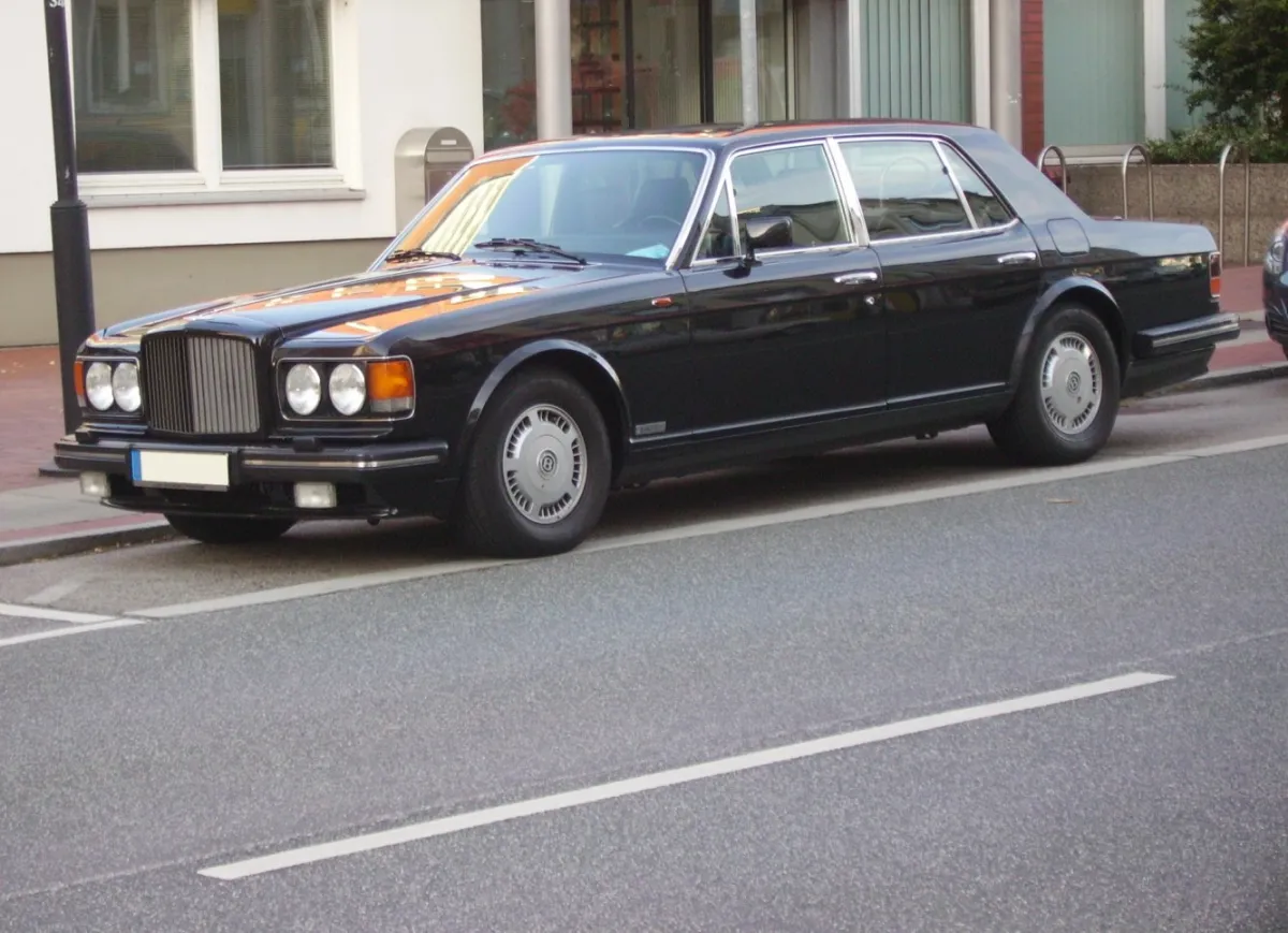 Bentley - 9