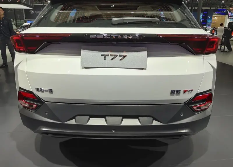 Bestune T77 - 3
