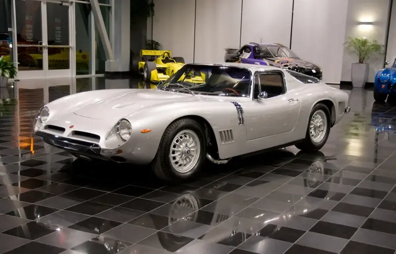 Bizzarrini 5300 GT Strada - 4