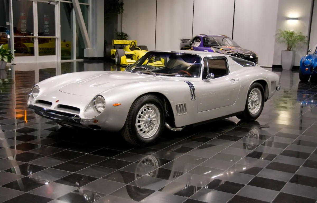 Bizzarrini - 4