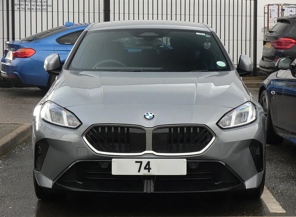 BMW 1 Serisi 1 Serisi Hatchback 5dr (F20 LCI, facelift 2017)