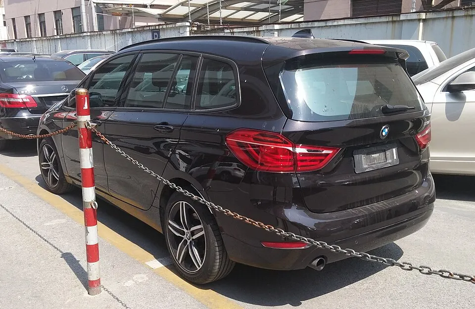 BMW 2