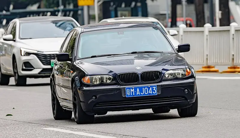 BMW 3 Serisi - 4