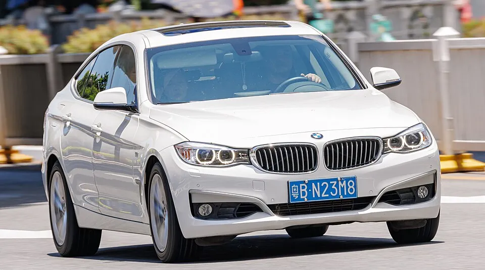 BMW 3