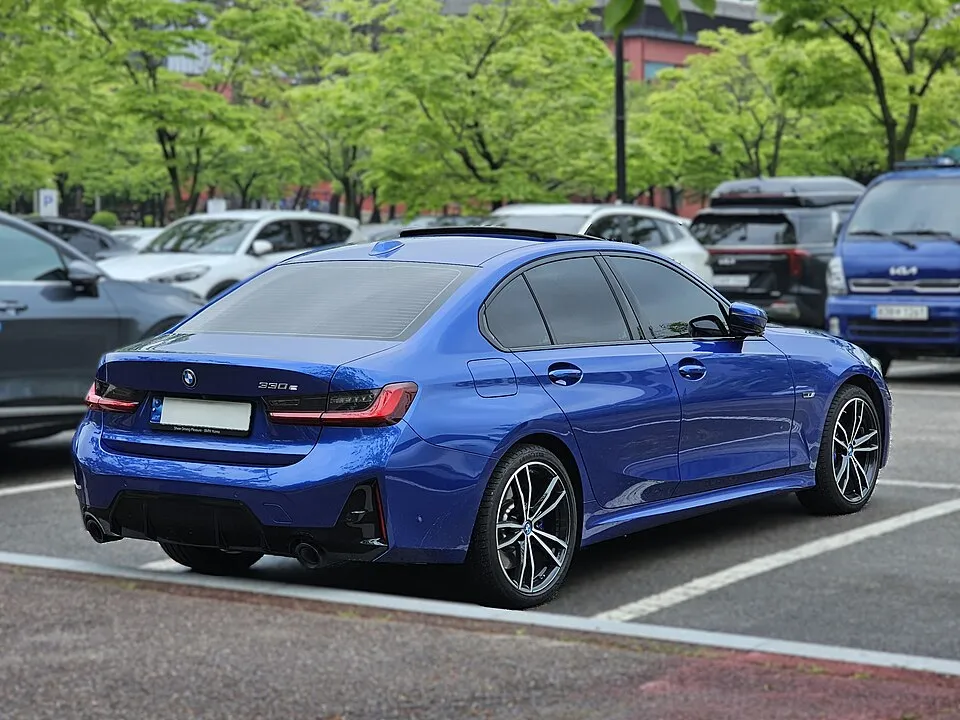 BMW 4