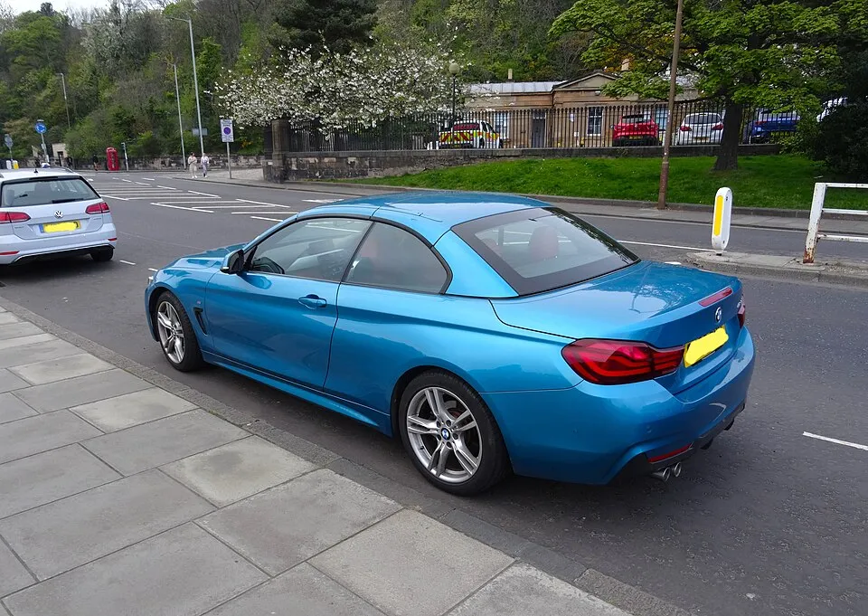 BMW 3