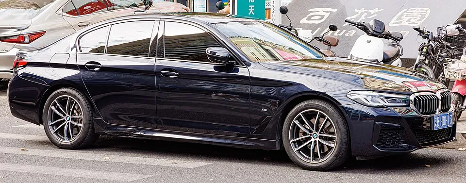 BMW 4