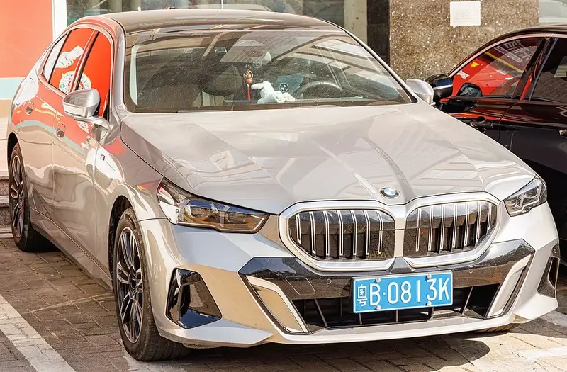 BMW 5 Serisi - 4