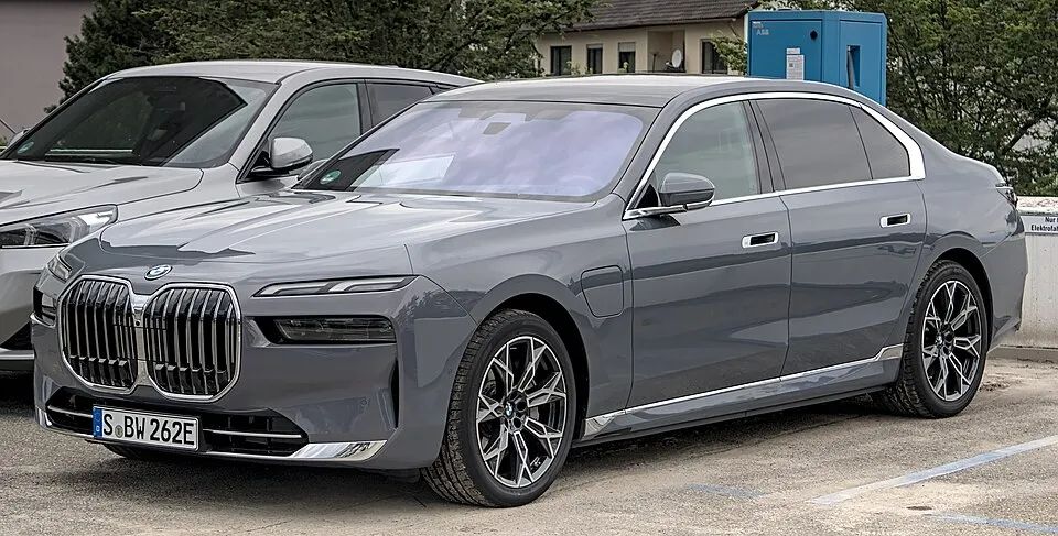 BMW 7 Serisi 7 Serisi ActiveHybrid (F01h LCI, facelift 2012)