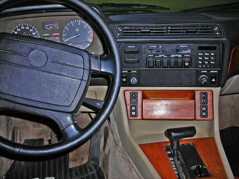 BMW 7 Serisi - 2