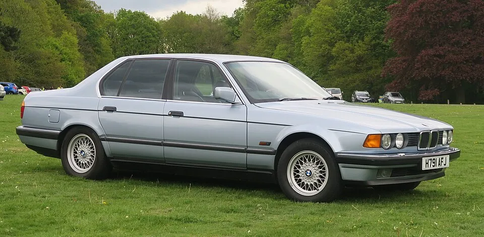 BMW 7 Serisi - 2