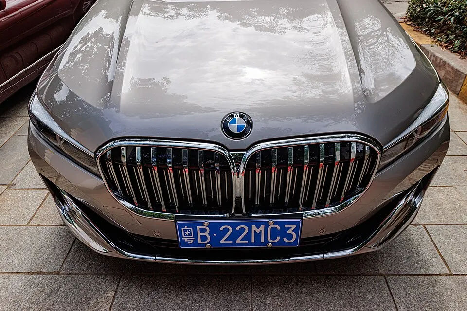 BMW 2