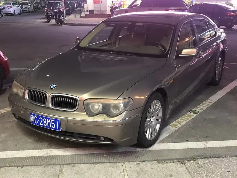BMW 7 Serisi - 2