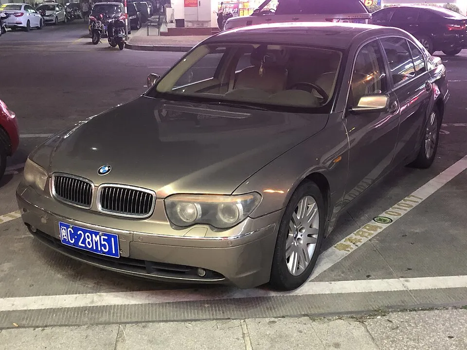 BMW 2