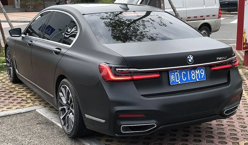 BMW 2