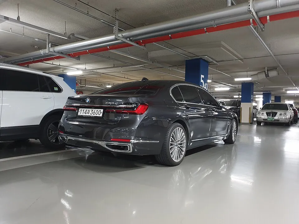 BMW 4