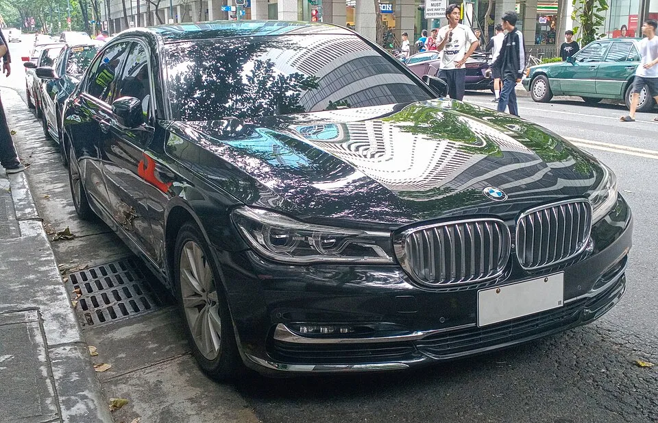 BMW 4