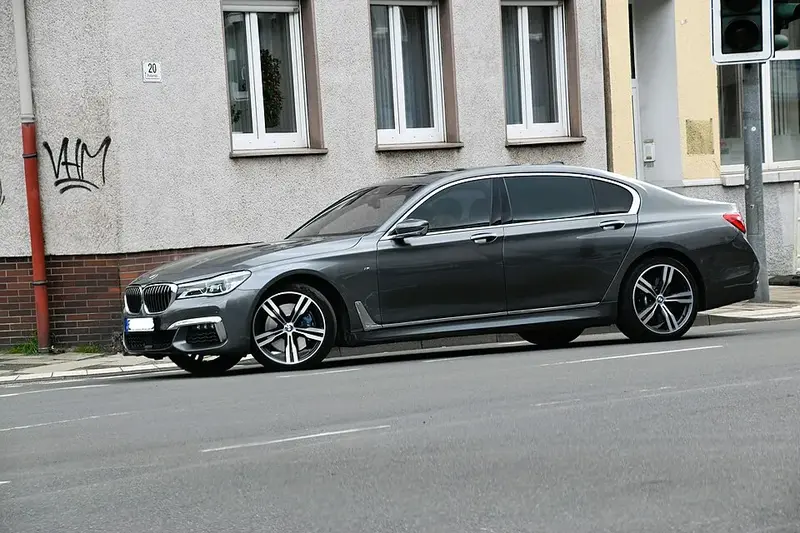 BMW 7 Serisi 7 Serisi Long (G12)