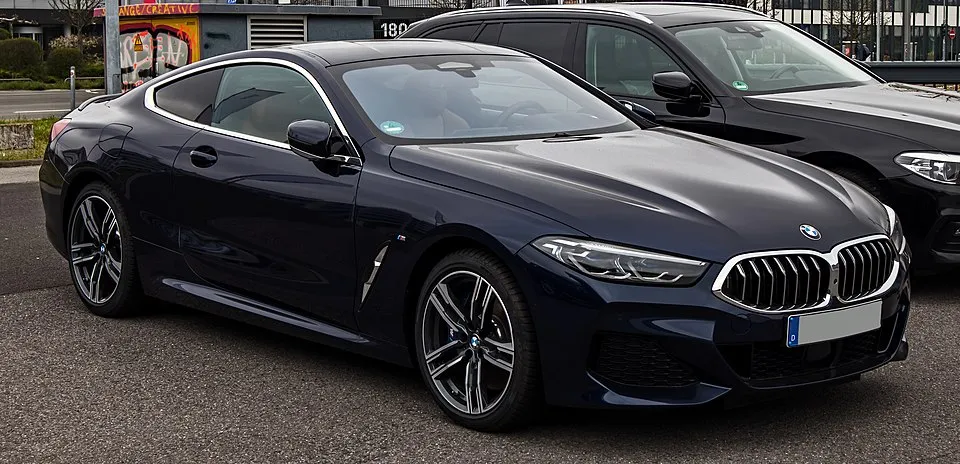 BMW 8 Serisi - 2