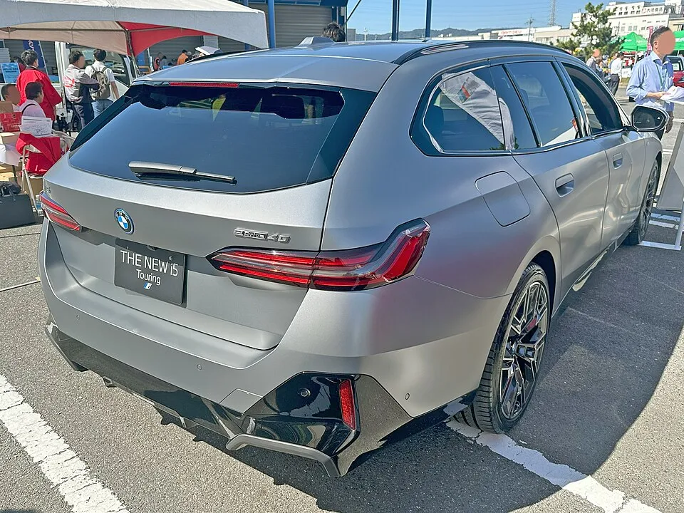 BMW 2
