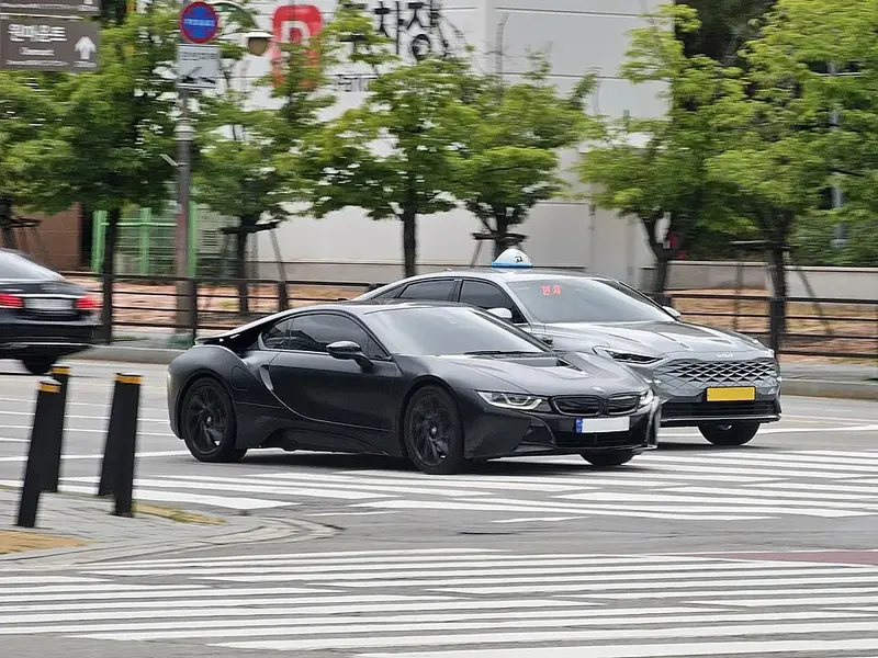 BMW i8 - 4