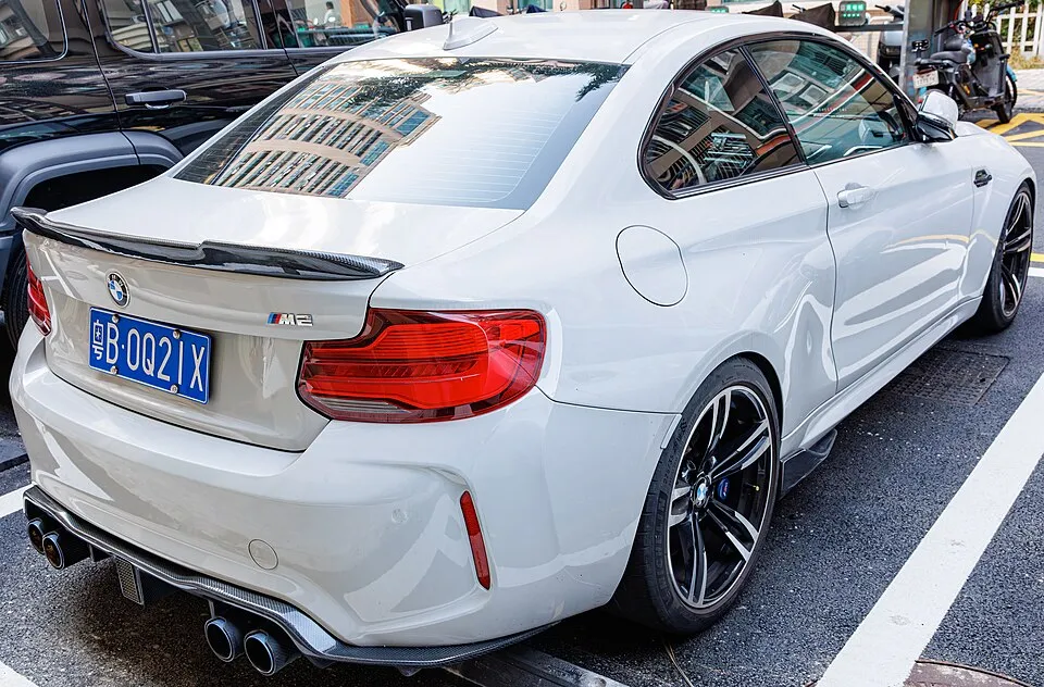 BMW 2