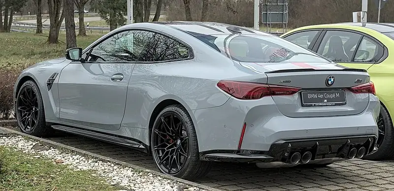 BMW M4 M4 (G82)