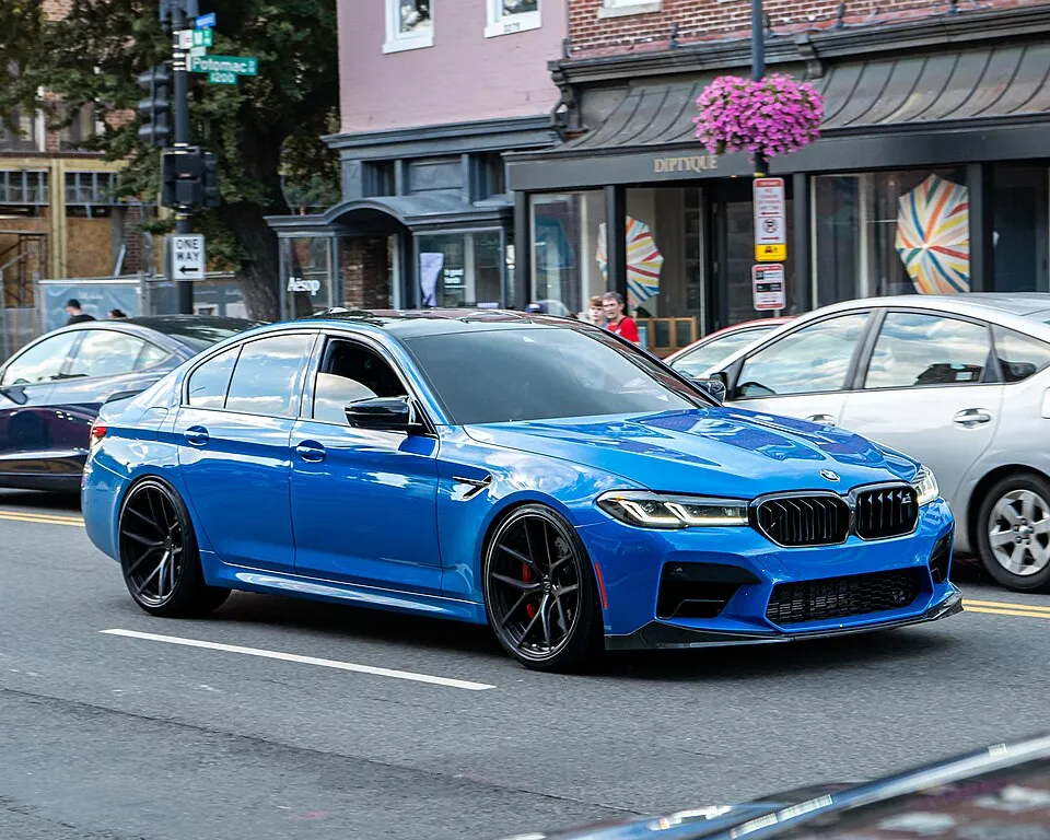 BMW 4