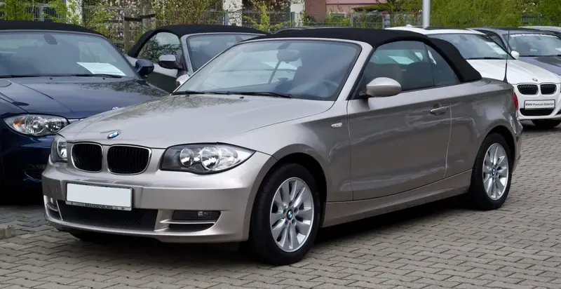 BMW 1 Serisi 1 Serisi Cabrio (E88 LCI, facelift 2011)