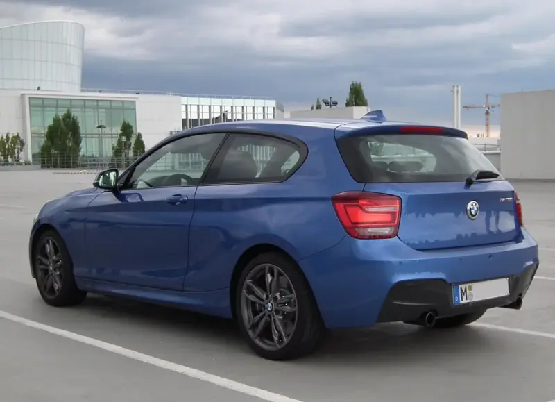 BMW 1 Serisi - 2