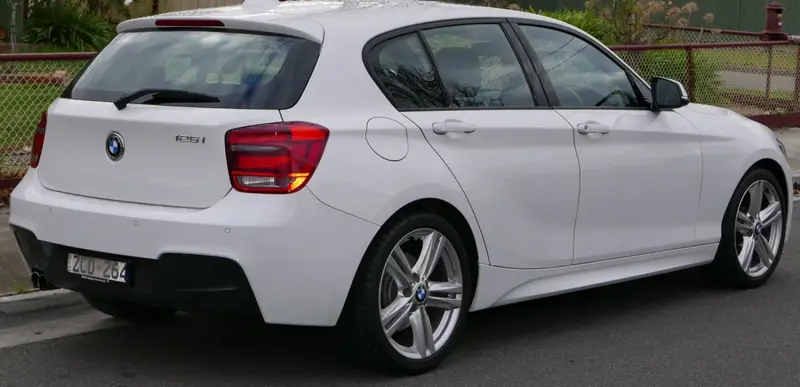 BMW 1 Serisi - 2