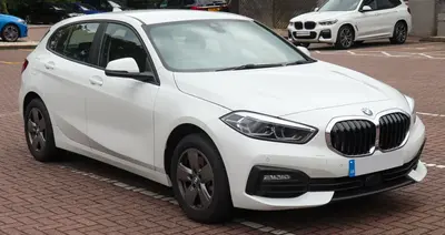 BMW 1 Serisi 1 Serisi Hatchback (F40)