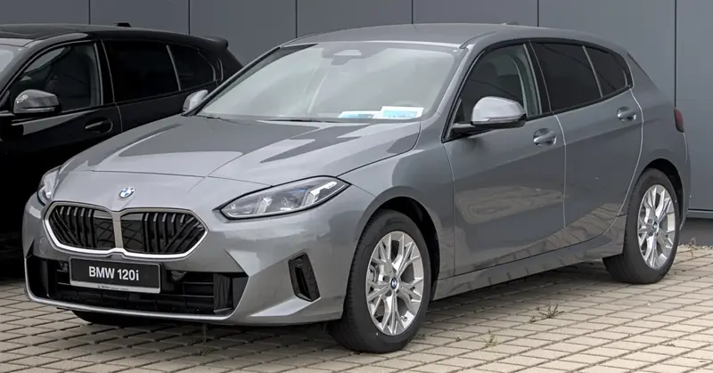 BMW 1 Serisi 1 Serisi Hatchback (F70)