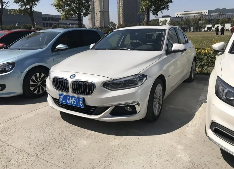 BMW 1 Serisi 1 Serisi Sedan (F52)