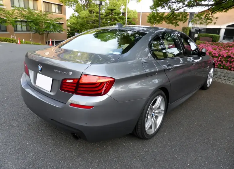 BMW 5 Serisi - 2