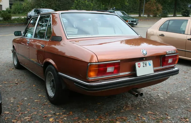 BMW 5 Serisi - 2