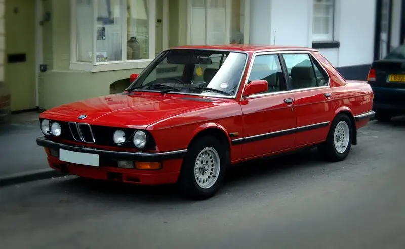 BMW 5 Serisi - 2