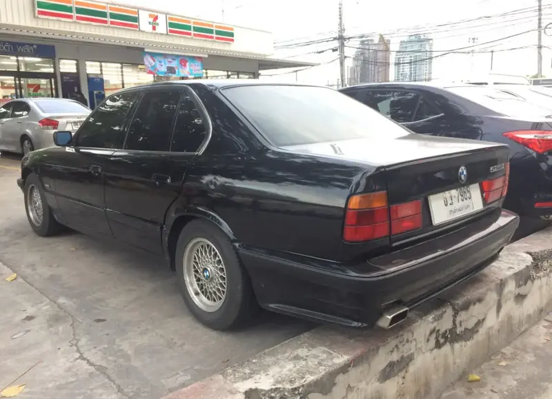 BMW 5 Serisi - 6