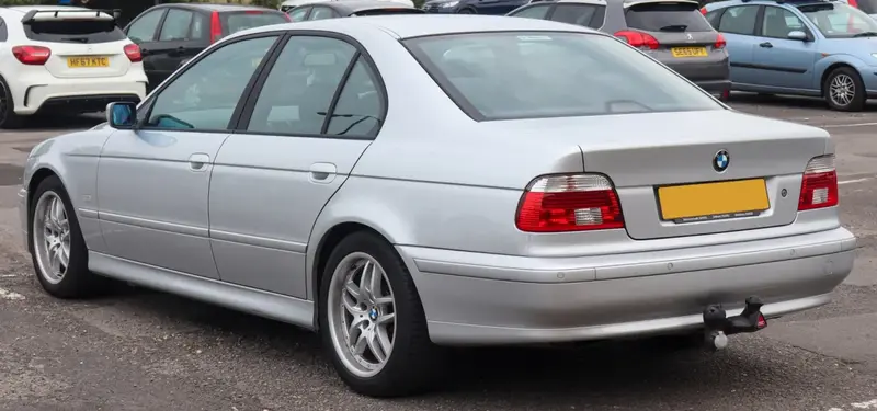 BMW 5 Serisi - 2