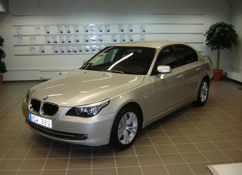 BMW 5 Serisi - 4