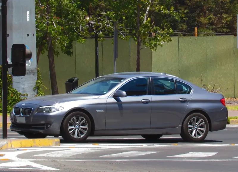 BMW 5 Serisi - 3